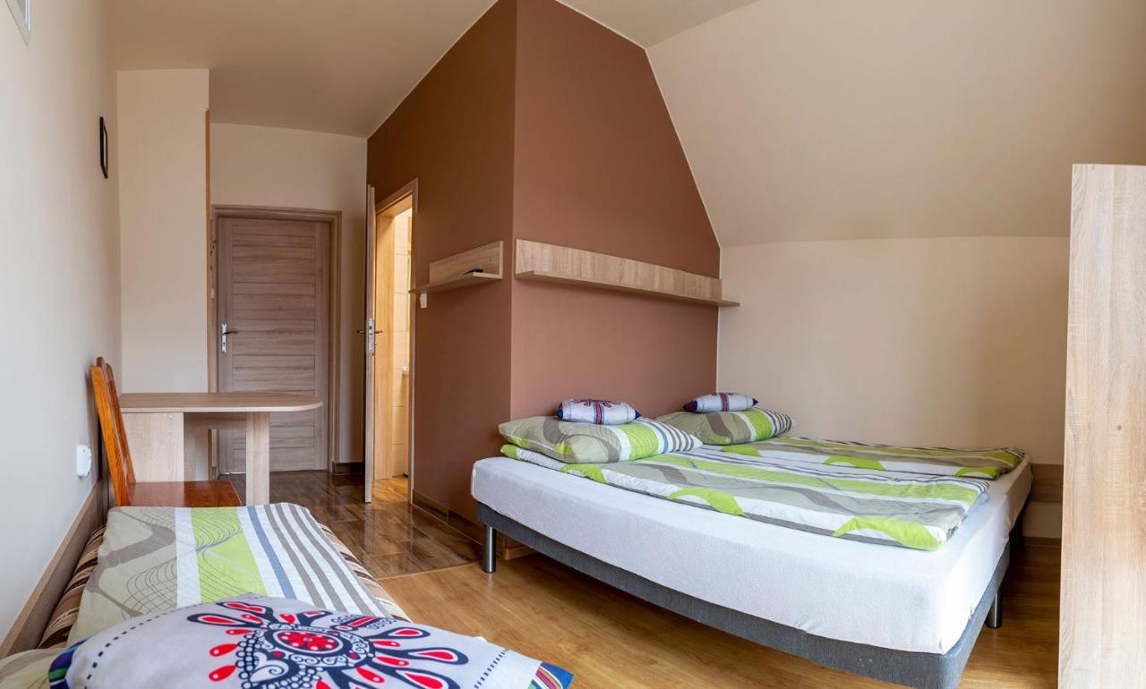 Osrodek Wczasowo-Kolonijny Gron Bed & Breakfast Bialy Dunajec Bagian luar foto